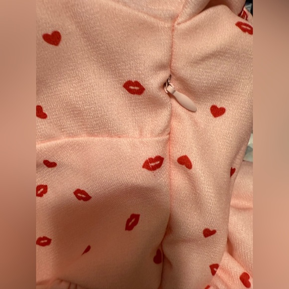 CANDY HEARTS PEPLUM TOP Puff Sleeve Size S - Picture 5 of 10